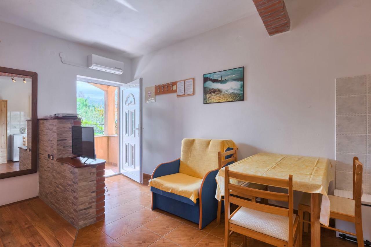 Vila Milla Premantura Luaran gambar