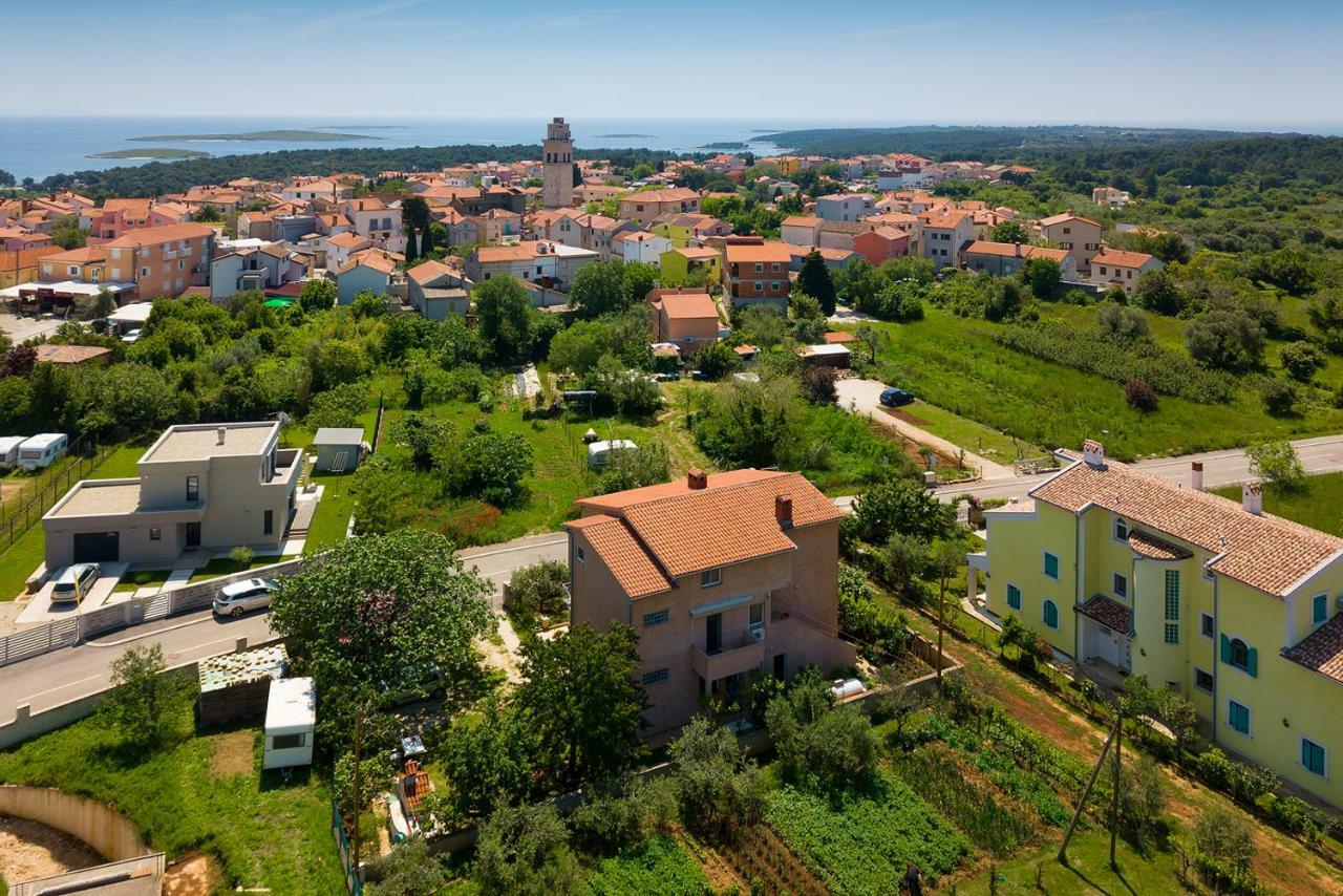 Vila Milla Premantura Luaran gambar
